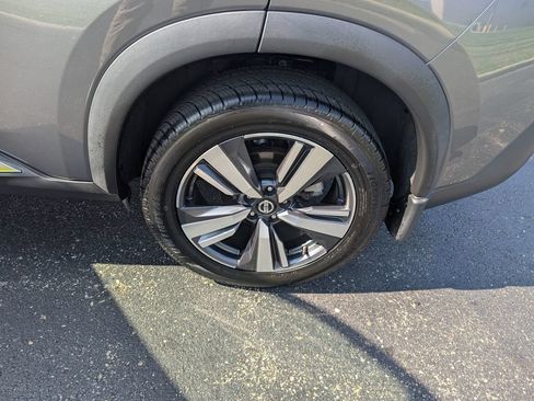 Used 2021 Nissan Rogue SL w/ Premium Package AWD/4WD image 22