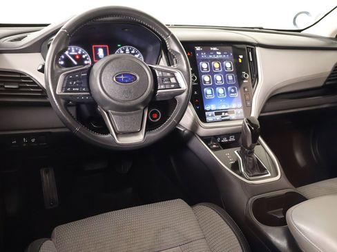 Used 2023 Subaru Outback Premium image 2