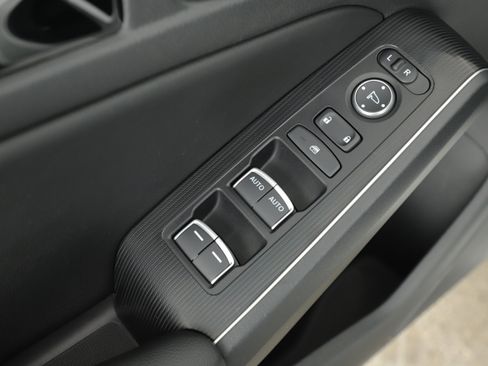 Used 2022 Honda Civic Sport Touring image 10