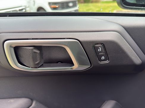 New 2025 Ford Bronco Outer Banks image 15