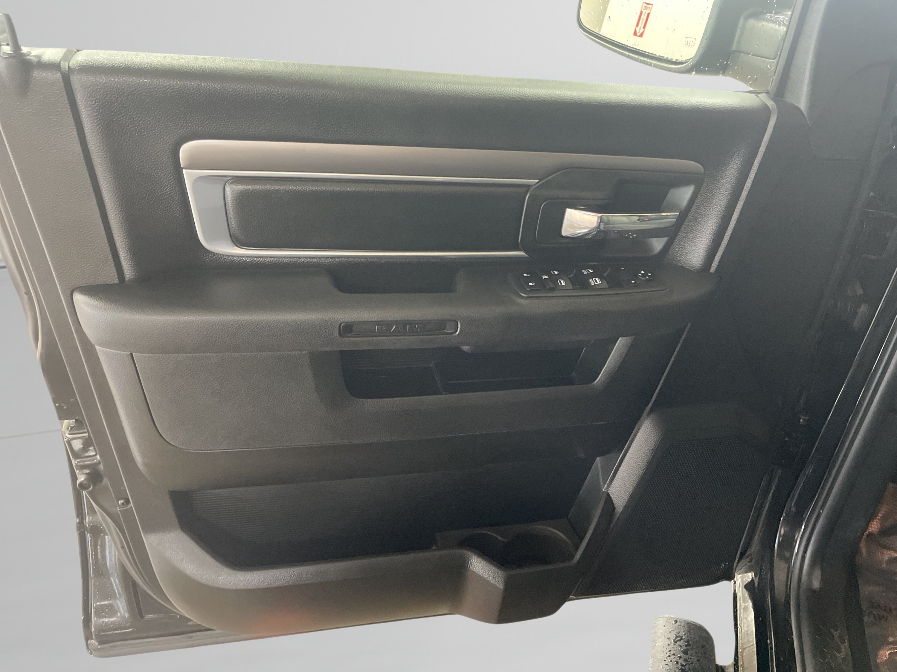 Used 2021 RAM 1500 Warlock w/ Electronics Group AWD/4WD image 12
