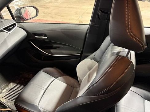 Used 2021 Toyota Corolla XSE image 21