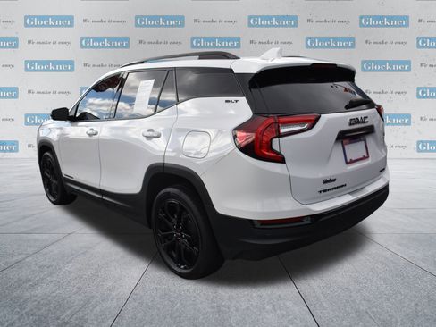 Used 2022 GMC Terrain SLT w/ Tech Package image 7