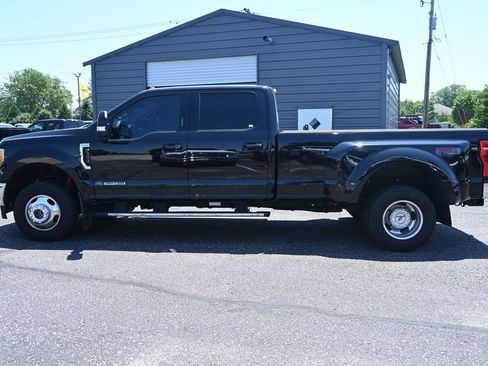 Used 2017 Ford F350 Lariat w/ Lariat Ultimate Package AWD/4WD image 9
