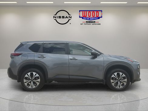 Certified 2023 Nissan Rogue SV AWD/4WD image 2