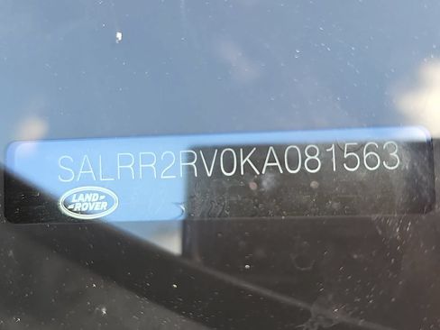 Used 2019 Land Rover Discovery HSE AWD/4WD image 34