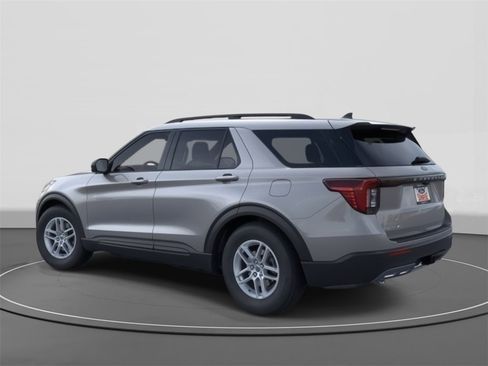 New 2026 Ford Explorer Active image 4
