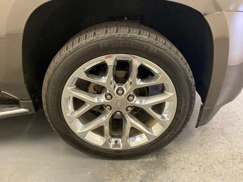 Used 2019 GMC Yukon Denali w/ Open Road Package AWD/4WD image 33