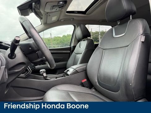 Used 2022 Hyundai Tucson SEL w/ Convenience + Premium Package FWD image 16