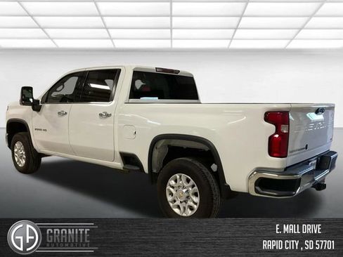 Used 2024 Chevrolet Silverado 2500 LTZ image 7