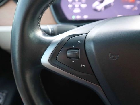 Used 2021 Tesla Model X Performance image 18