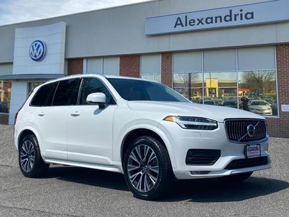 Used 2021 Volvo XC90 T6 Momentum w/ Advanced Package