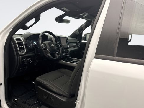 Used 2019 RAM 1500 Big Horn AWD/4WD image 10