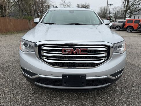 Used 2019 GMC Acadia SLT w/ LPO, Floor Liner Package image 8