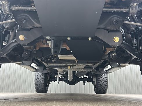 Used 2025 GMC Sierra 3500 Denali w/ Denali Reserve Package image 20