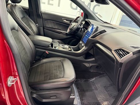 Used 2022 Ford Edge SEL AWD/4WD image 32
