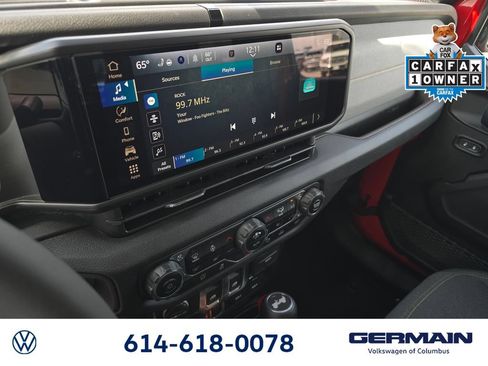 Used 2024 Jeep Wrangler Sport AWD/4WD image 28