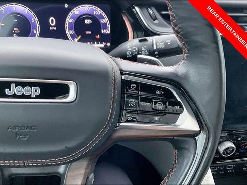 Used 2023 Jeep Grand Cherokee L Summit w/ Advanced Protech Group IV AWD/4WD image 19