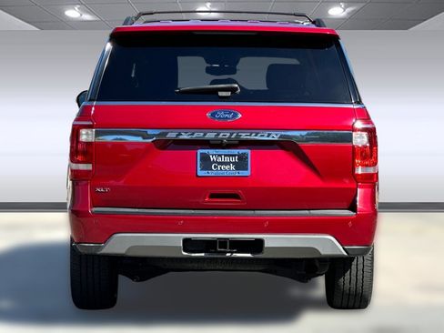 Used 2020 Ford Expedition XLT w/ Equipment Group 202A image 8