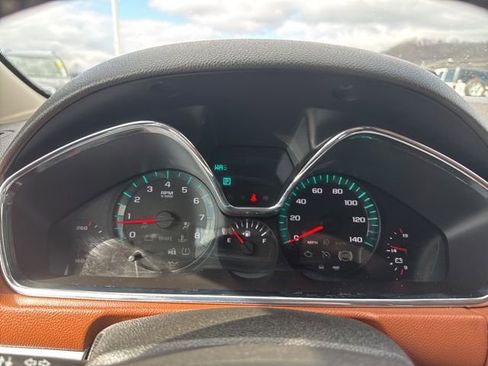 Used 2015 Chevrolet Traverse LTZ image 23