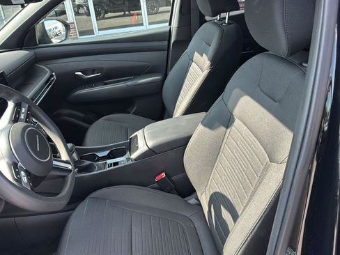 Certified 2025 Hyundai Santa Cruz SE AWD/4WD image 11