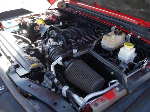 Used 2022 Jeep Gladiator Rubicon w/ Cold Weather Group image 11