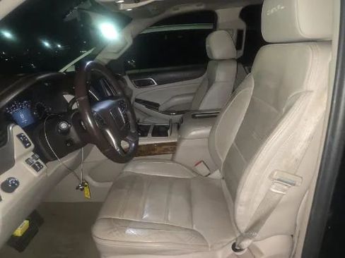 Used 2015 GMC Yukon XL Denali w/ Open Road Package image 12