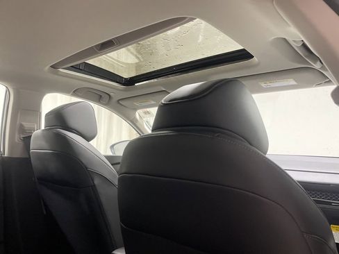 New 2025 Honda Accord EX-L image 12