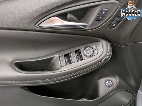 Used 2023 Buick Encore GX Essence w/ Experience Buick Package AWD/4WD image 10