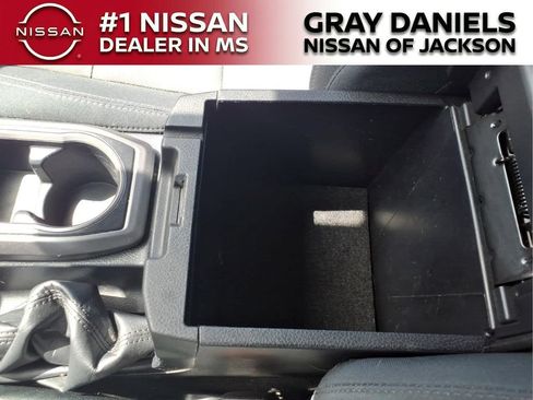 Used 2021 Toyota Tacoma TRD Sport w/ Technology Package AWD/4WD image 20