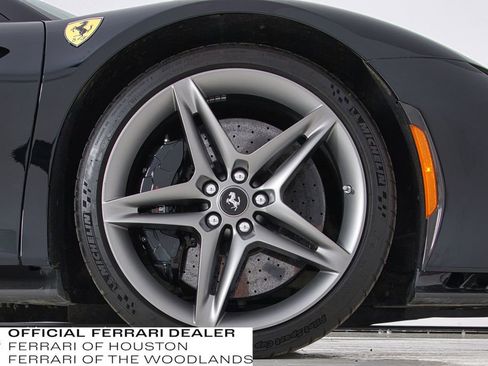 Used 2021 Ferrari SF90 Stradale image 22