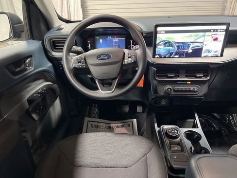 Used 2025 Ford Maverick XL image 14