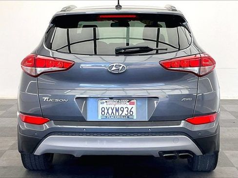 Used 2017 Hyundai Tucson Value AWD/4WD image 3