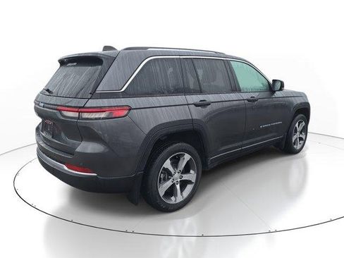 Used 2022 Jeep Grand Cherokee Limited 4xe w/ MOPAR Finishing Package image 4