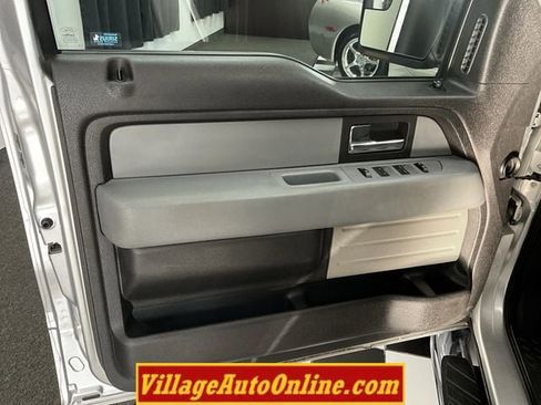 Used 2012 Ford F150 XLT w/ XLT Chrome Pkg image 12