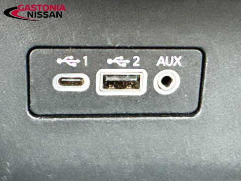 Used 2025 Nissan Altima 2.5 SV FWD image 26