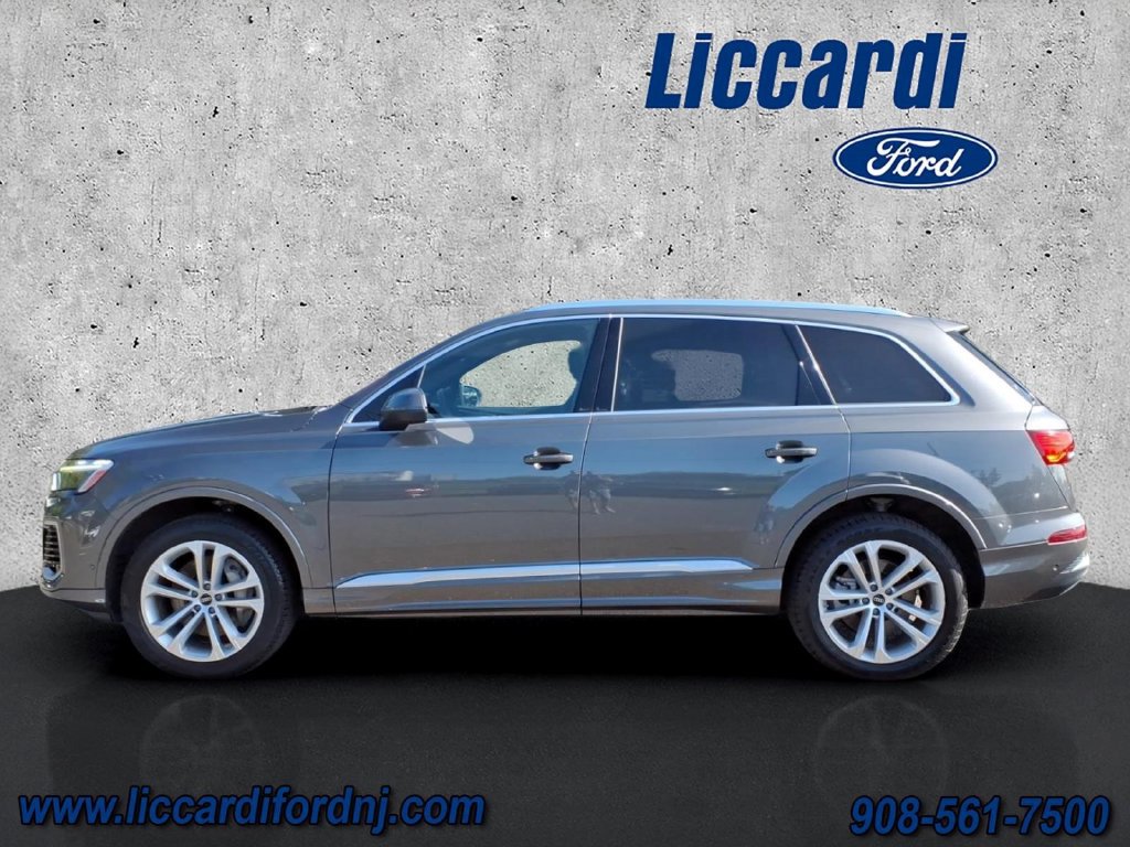 Used 2025 Audi Q7 3.0T Premium Plus AWD/4WD image 4
