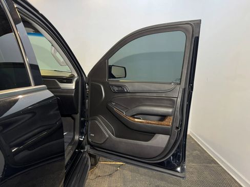 Used 2019 Chevrolet Tahoe LT AWD/4WD image 22