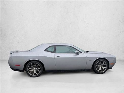 Used 2016 Dodge Challenger R/T w/ Sound Group image 4