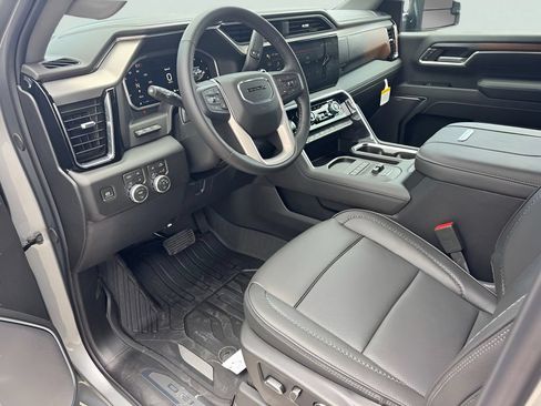 New 2026 GMC Sierra 2500 Denali w/ Denali Reserve Package AWD/4WD image 7