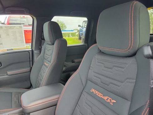 New 2026 Nissan Frontier PRO-4X w/ Pro-4x Convenience Package AWD/4WD image 15