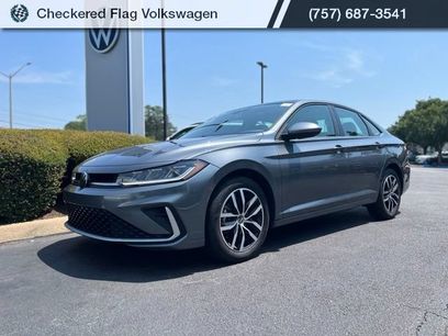 Used 2025 Volkswagen Jetta SE