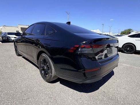 Used 2025 Honda Accord SE image 6