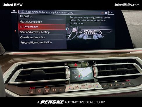 Used 2023 BMW X5 xDrive40i w/ Premium Package image 11