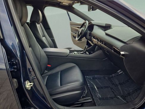 Used 2023 MAZDA MAZDA3 s image 19