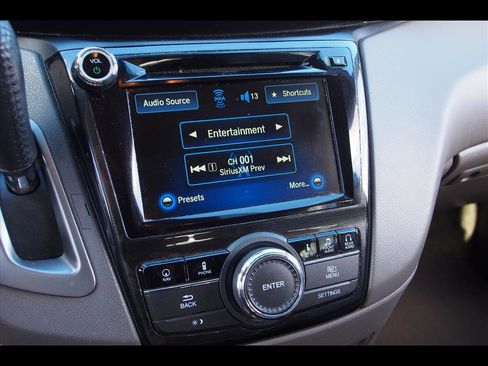 Used 2015 Honda Odyssey Touring image 30