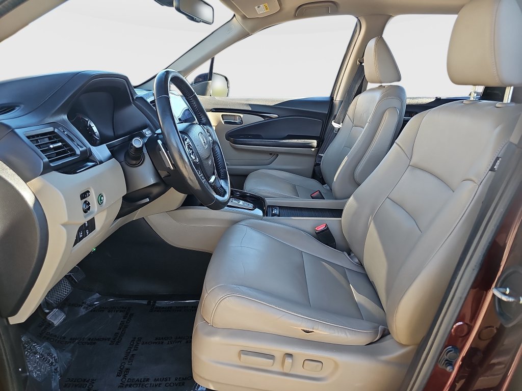 Used 2017 Honda Pilot Touring image 17