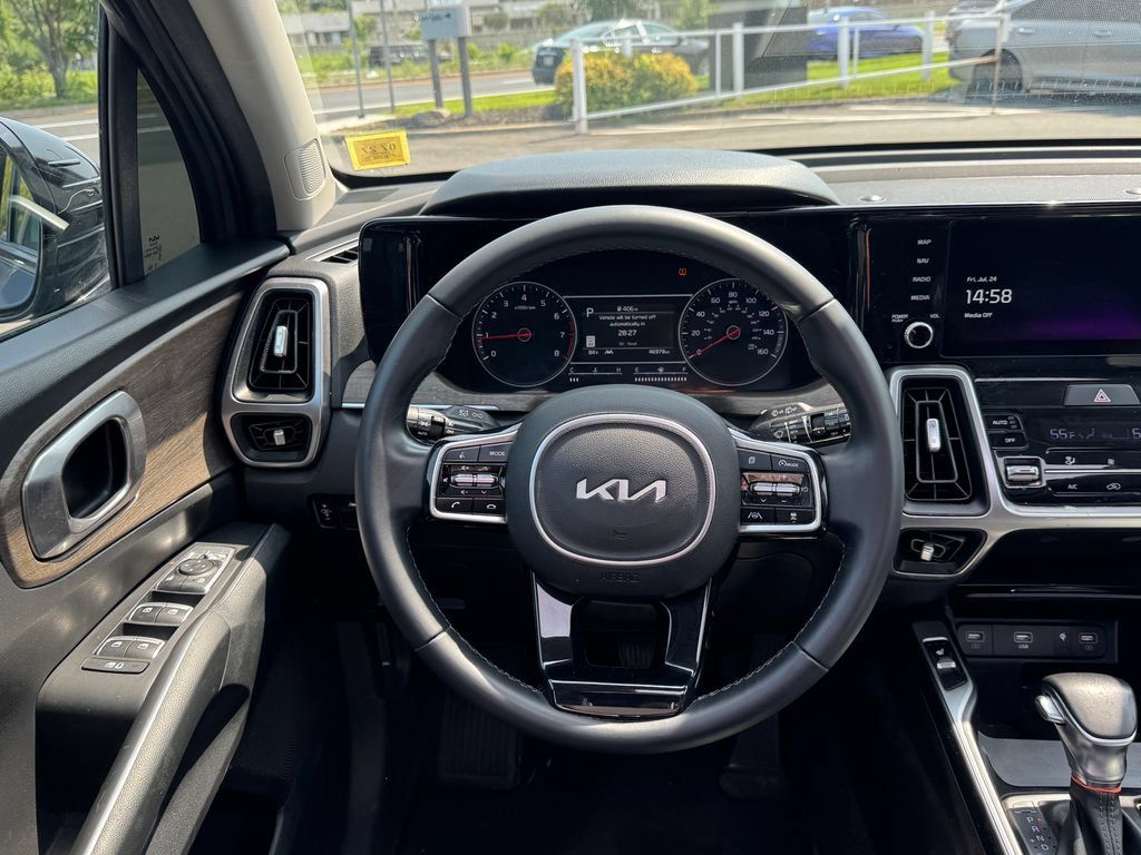 Used 2023 Kia Sorento X-Line EX AWD/4WD image 14