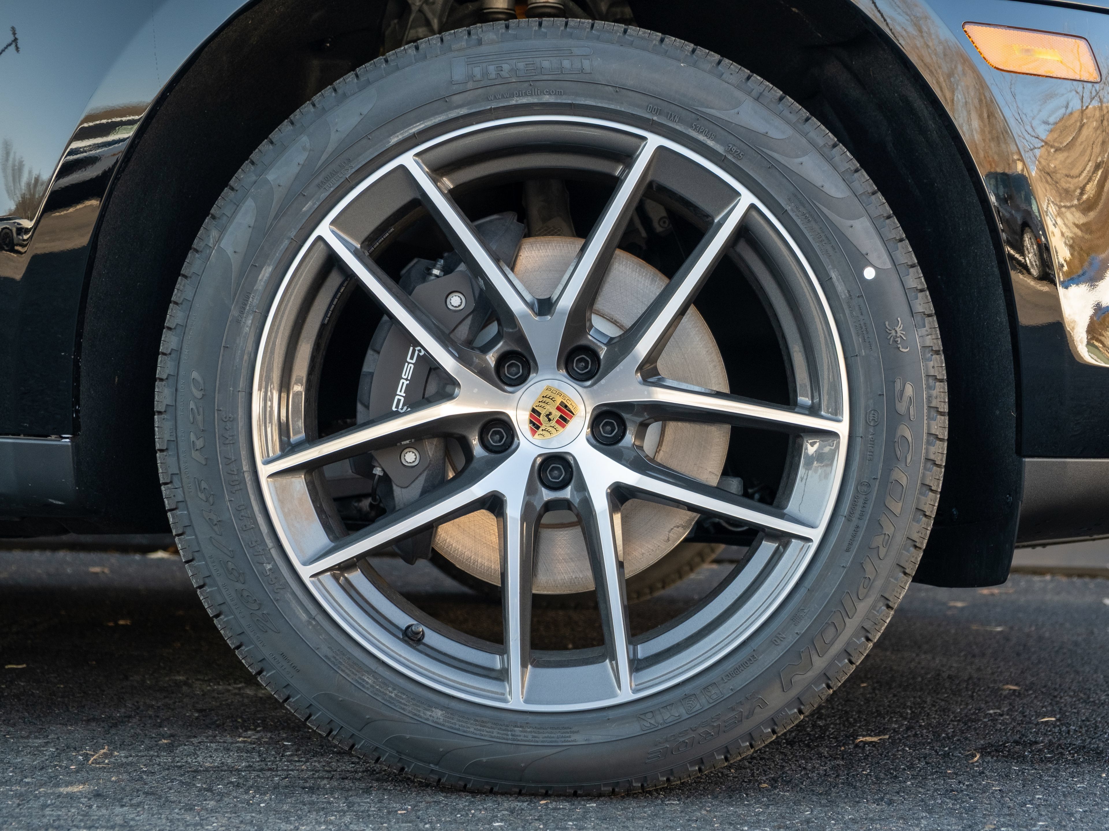 Certified 2026 Porsche Macan AWD/4WD image 15