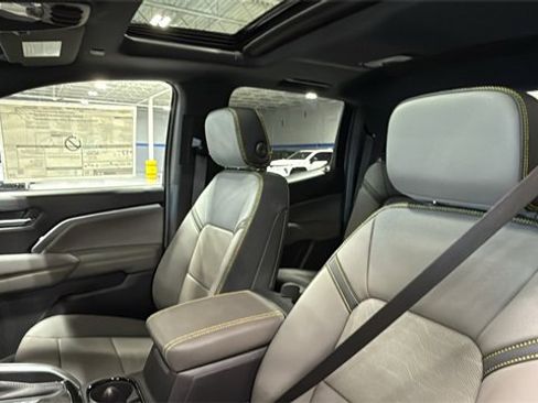 New 2026 Chevrolet Colorado ZR2 w/ Technology Package image 11